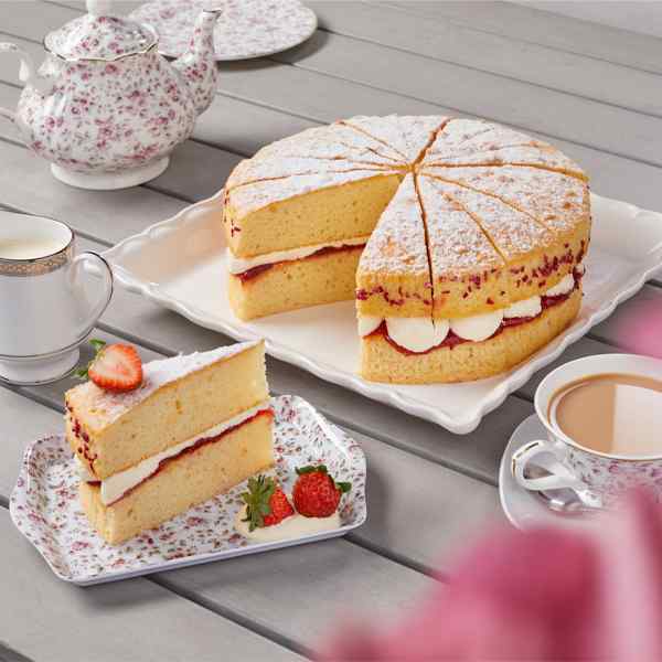 FAIRWAY ASSURED VICTORIA SPONGE CAKE 1x16